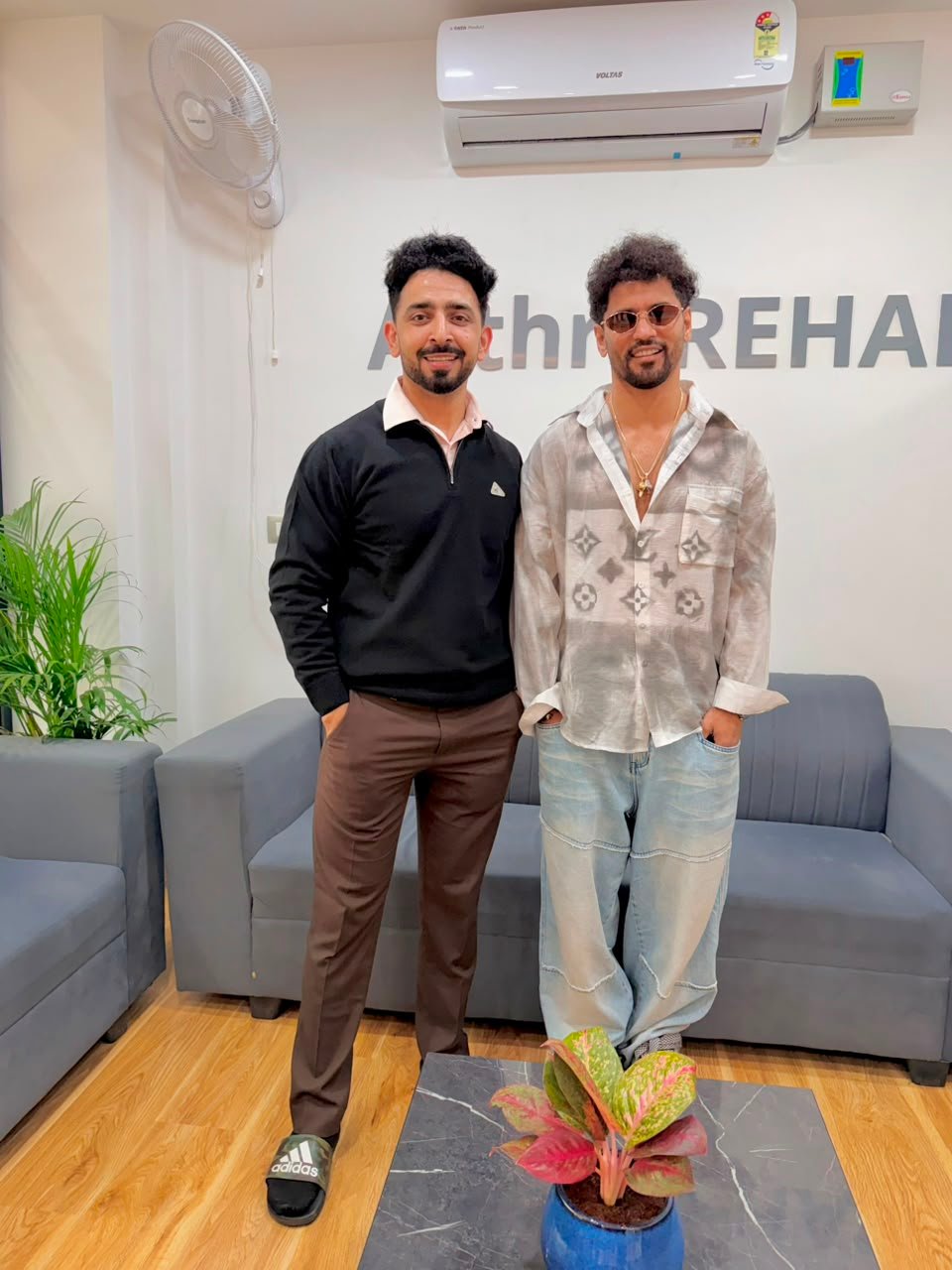 Dr. Sandeep Hooda with Celebrity 10