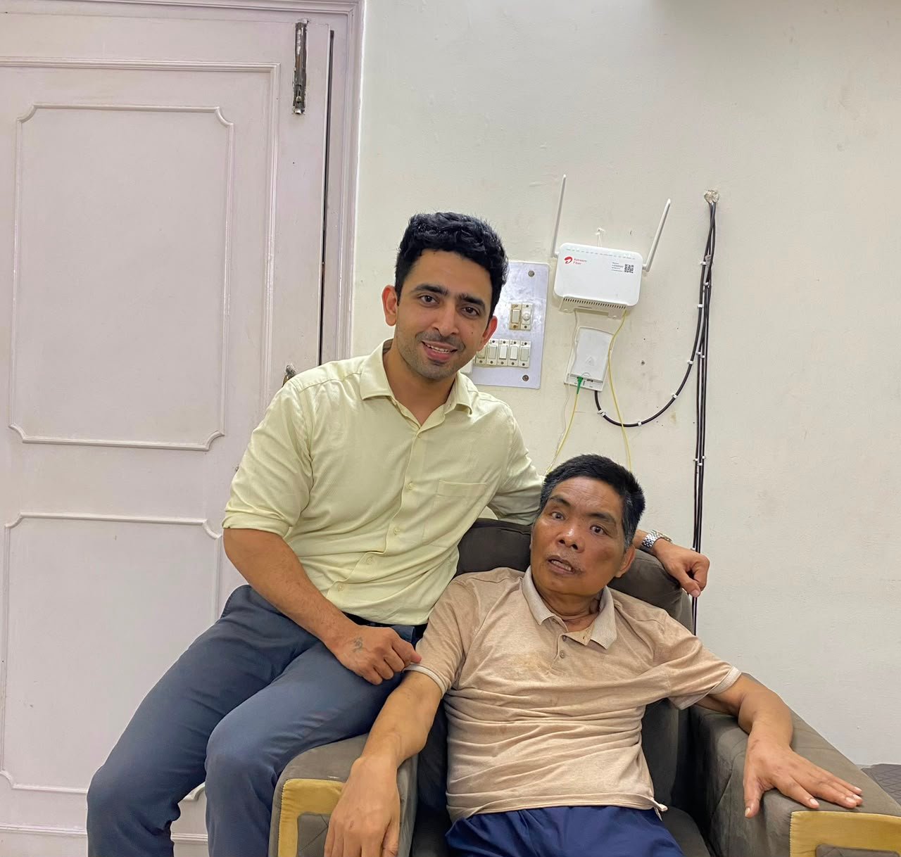 Dr. Sandeep Hooda with Celebrity 10