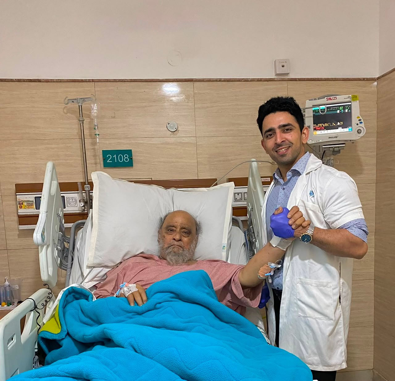 Dr. Sandeep Hooda with Celebrity 10